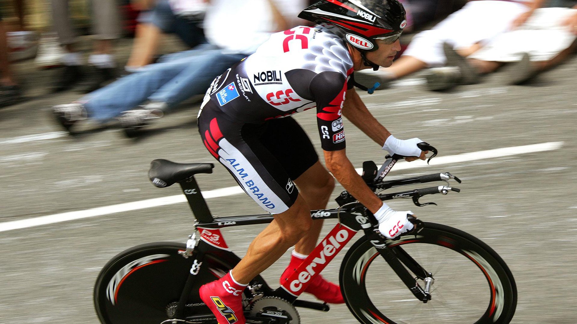 电竞电竞赛事转播技术创新及高清直播体验优化分析，电竞转播技术招聘